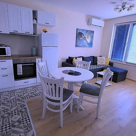 Nicky Holiday Flat Burgas Zewnętrze zdjęcie