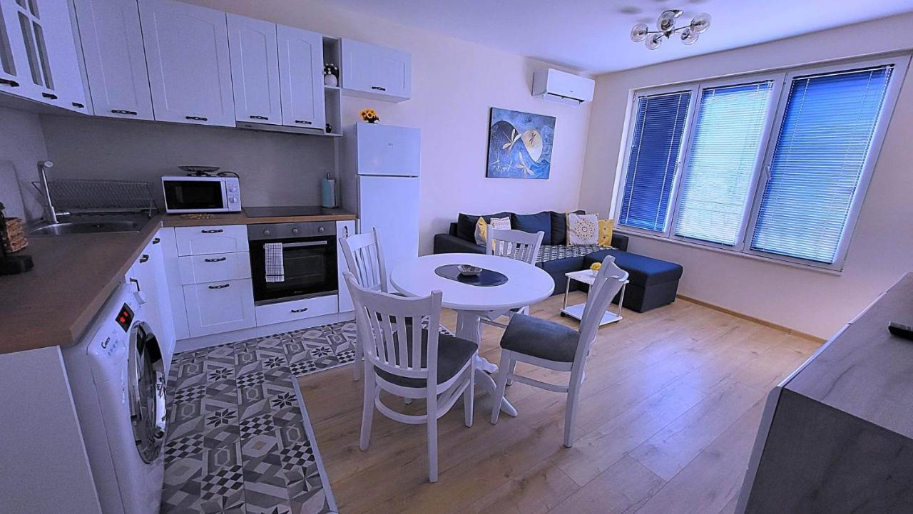 Nicky Holiday Flat Burgas Zewnętrze zdjęcie